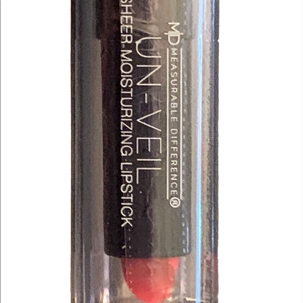 NWT measurable difference lipstick -tango popsicle